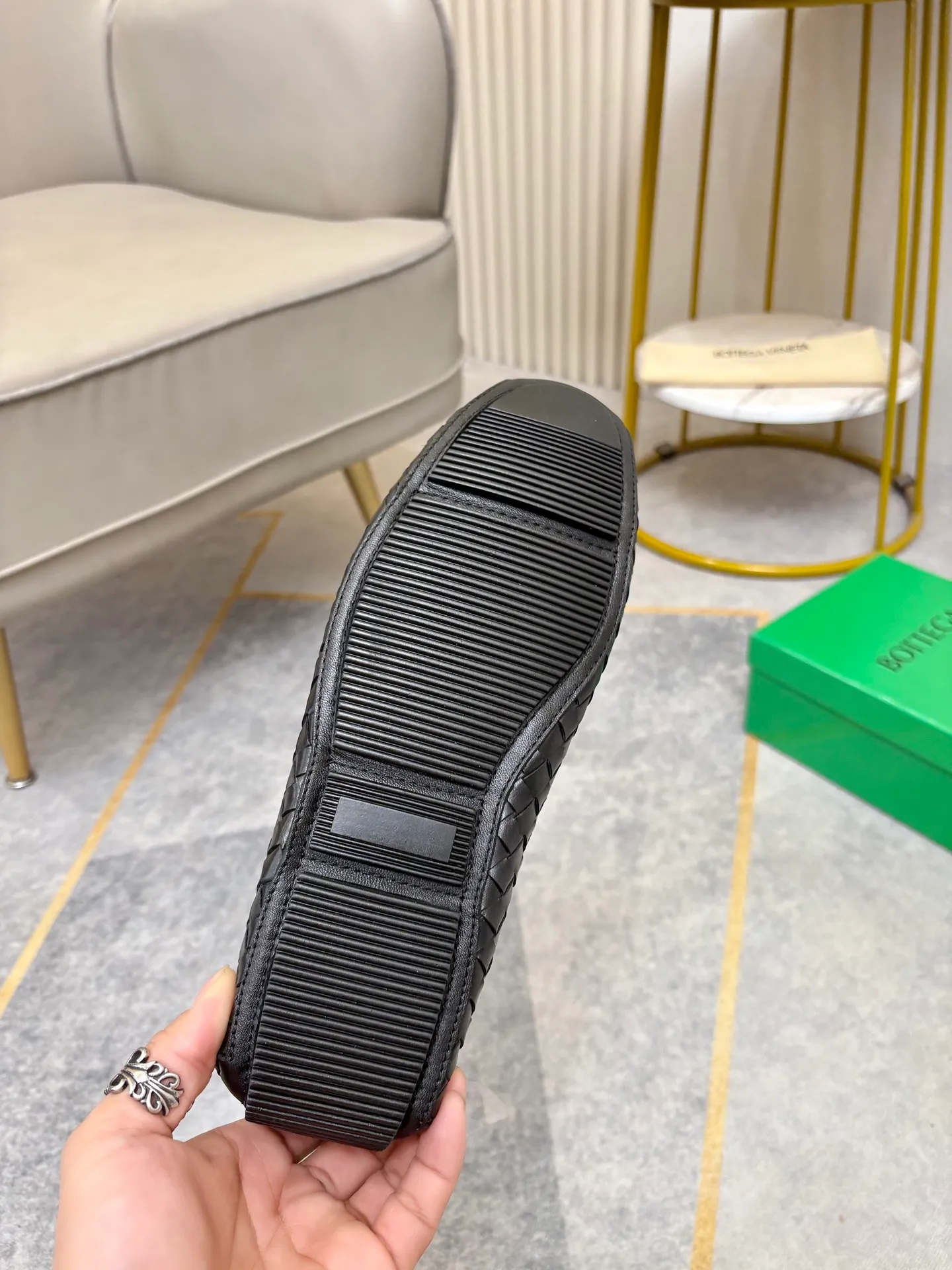 P420💰 (Niu Li + Niu Pad) [BV] The latest hot style‼ ️Casual men's shoes, uppers imported first-layer cowhide ➕Full imported cowhide lining✔️Exquisite workmanship, excellent foot feel, special rubber soles✔️, cool and fashionable, the latest fashion, fashionable outsole, hurry up.  Code number: 38-44 (can be customized to 37.45, non-refundable)